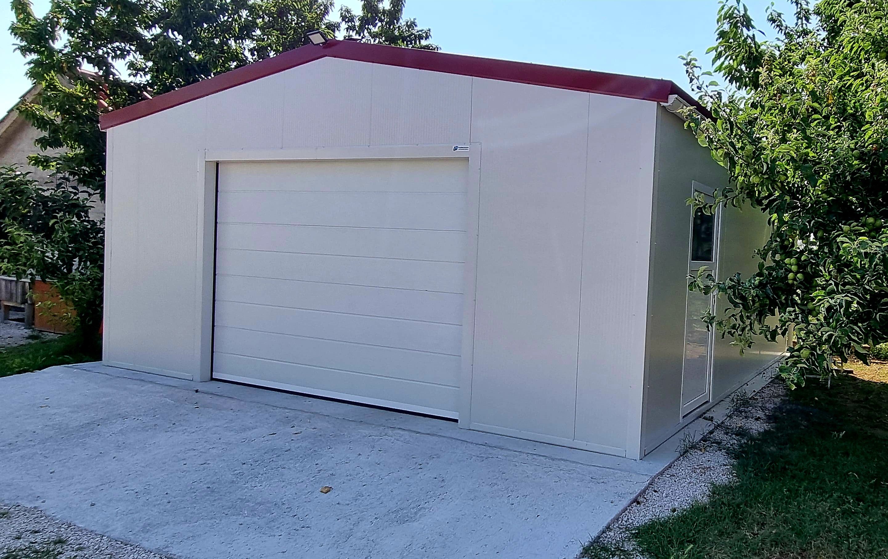 Glavna fotografija garaže